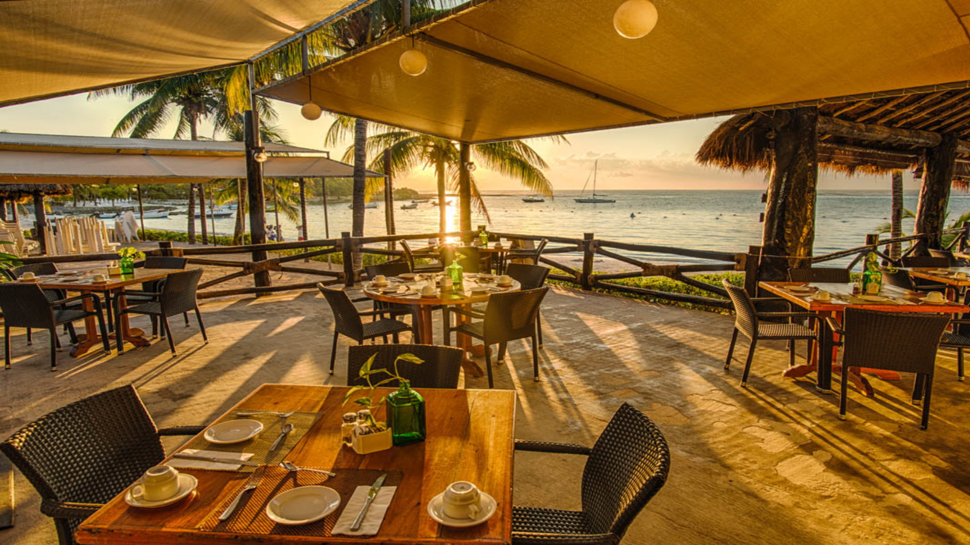 Restaurants Akumal Getaways